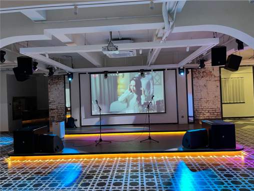 ��ݸ��ɭ�߶˻���